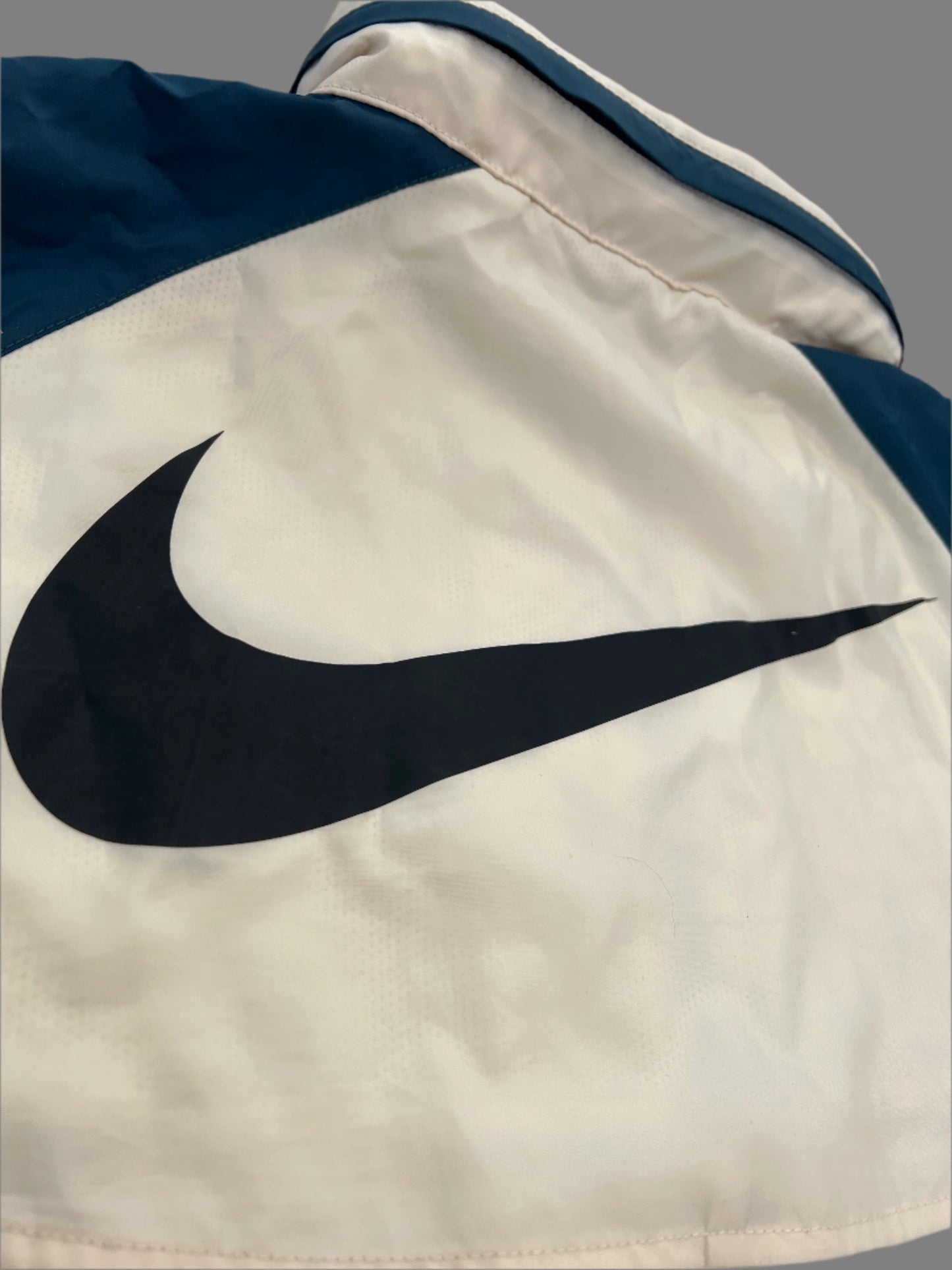 Beige Vintage 90' Nike Track-jacket